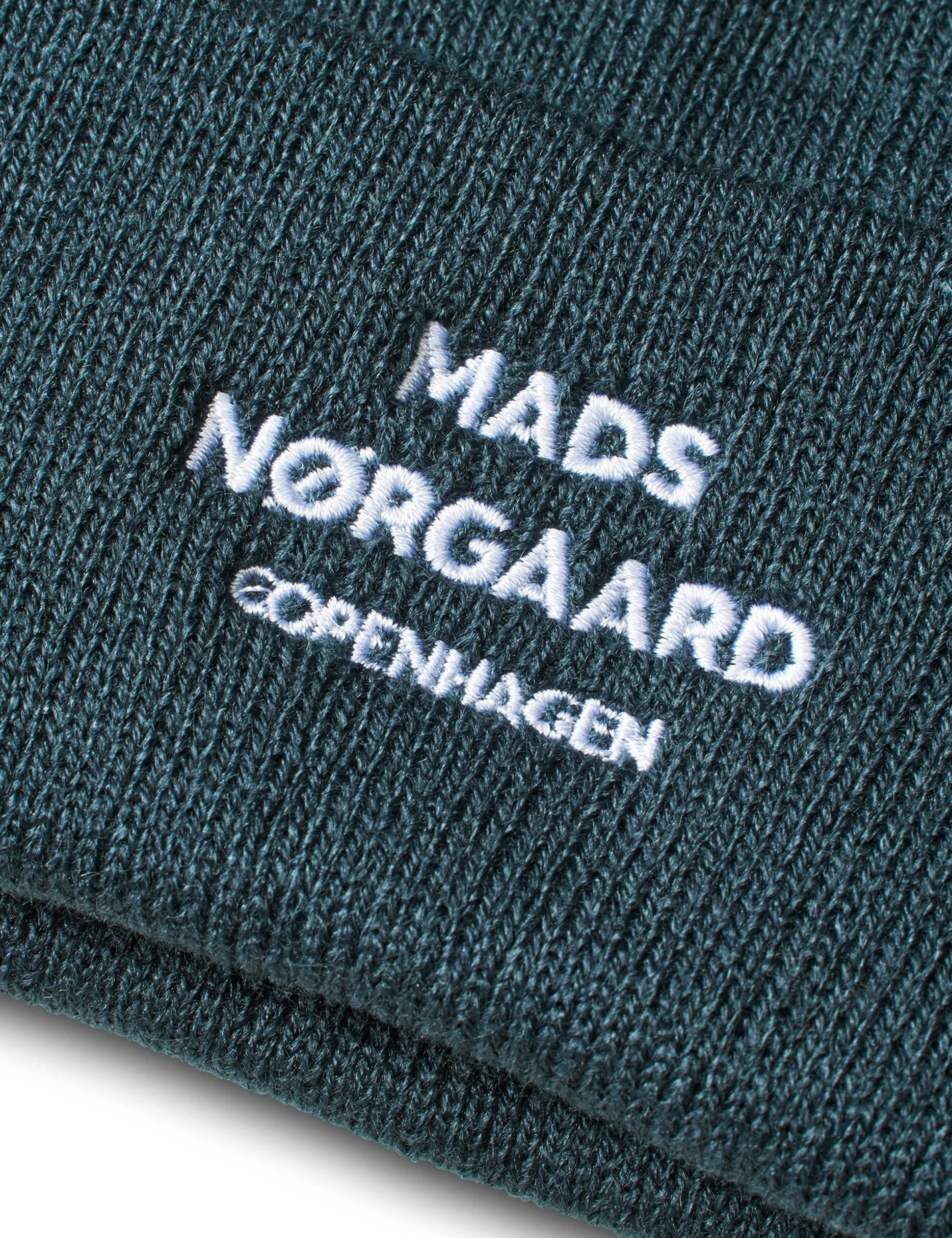 Isak Logo Ambas Beanie