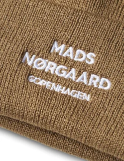 Isak Logo Ambas Beanie