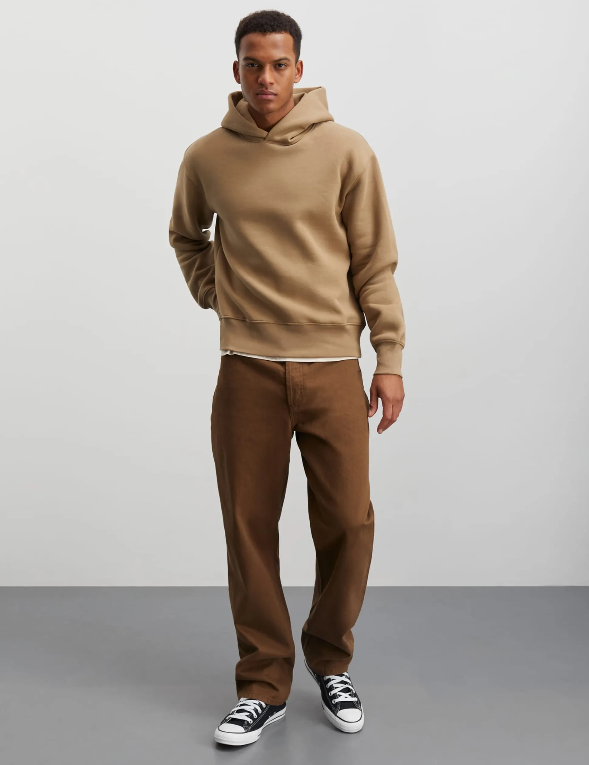 Standard Hood Sweat